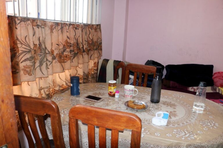 dining raniban ghar bikri direct owner 768x512