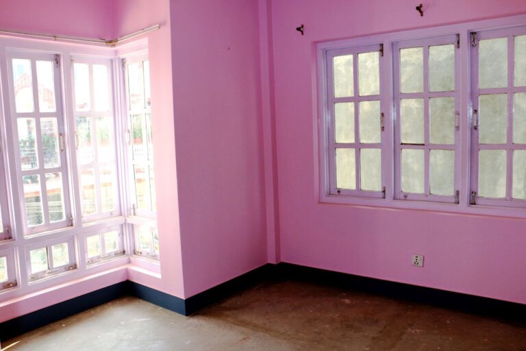 8aana house nakhipot 768x512