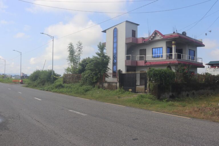 chitwan bharatpur gaurigunj ghar bikri 768x512