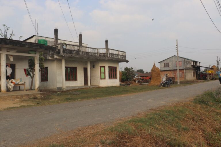 ghar bikri bharatpur gitanagar 768x512