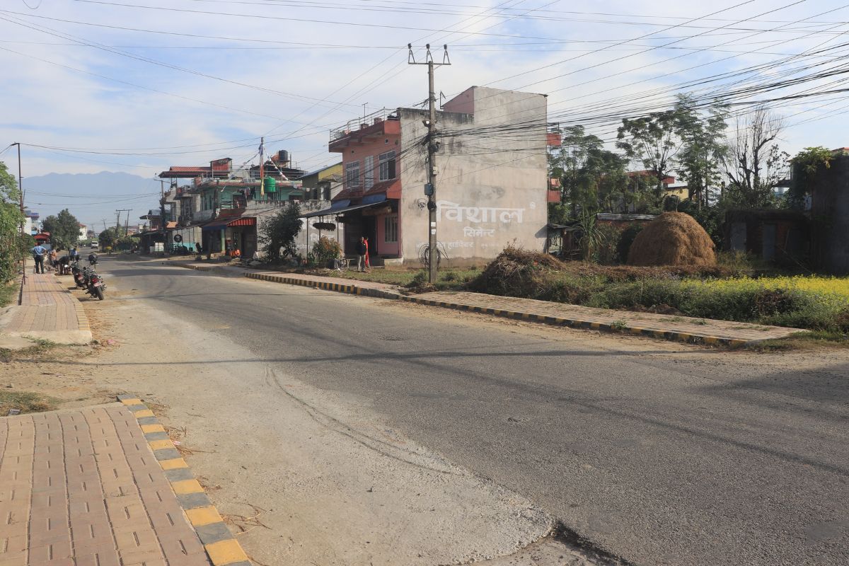 laurighol mainroad ghaderi bikri
