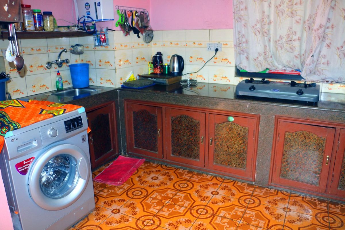 ghar ghaderi bikri tokha grandee