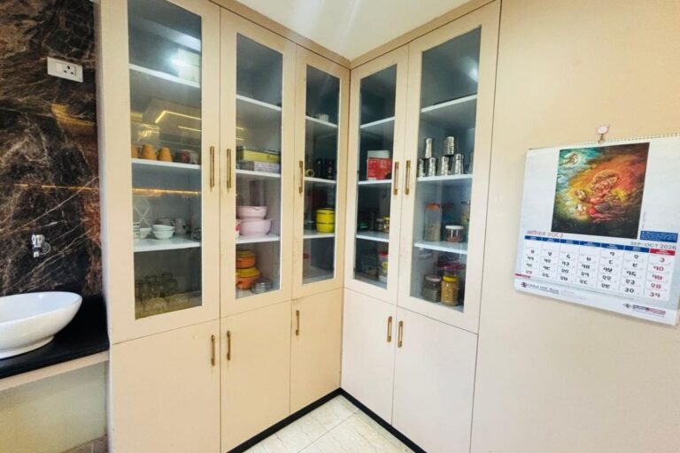 house sale near cricket academy bharatpur 768x512