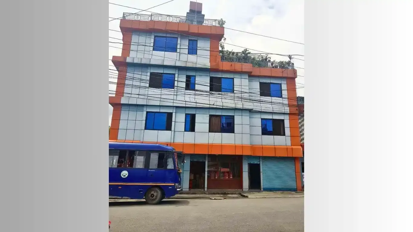 Eye hospital road, Ward No. 17, Pokhara Metropolitan City, Kaski, Pradesh 4 Nepal, 13 Bedrooms Bedrooms, 30 Rooms Rooms,9 BathroomsBathrooms,House,For sale - Properties,8277