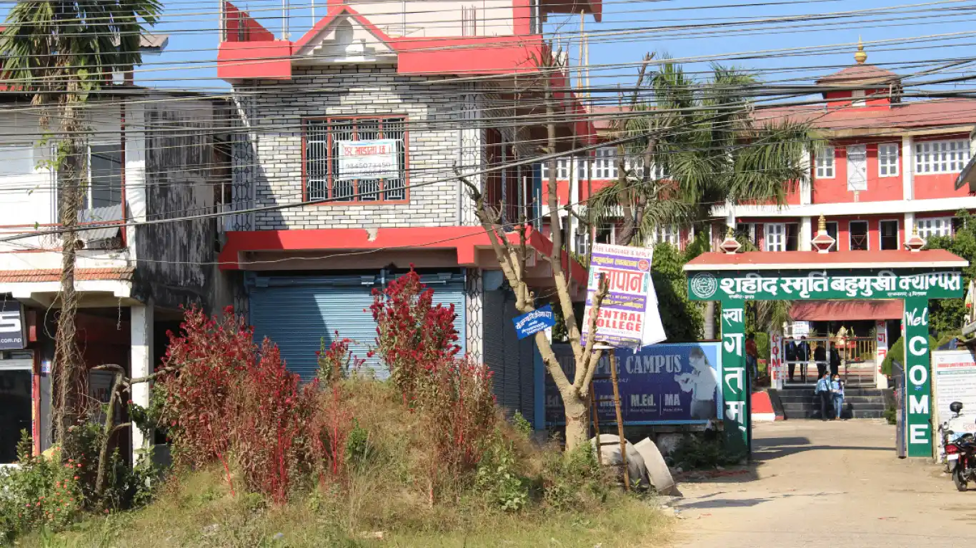 Shaheed Smriti Campus Gate, Ward No . 03, Ratnanagar Municipality, Chitwan, Bagmati Nepal, 3 Bedrooms Bedrooms, 6 Rooms Rooms,3 BathroomsBathrooms,House,For sale - Properties,8397