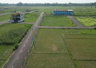 Land for sale Ramdhuni

Kanchhi Chowk plots

Itahari real estate

Buy land near Bhatbhateni Itahari

Koshi Pradesh property investment

Residential land with road access Nepal

Ramdhuni Nagarpalika land

Land for house construction in Nepal

Ghaderi for sale Nepal

Plot on highway in Sunsari

