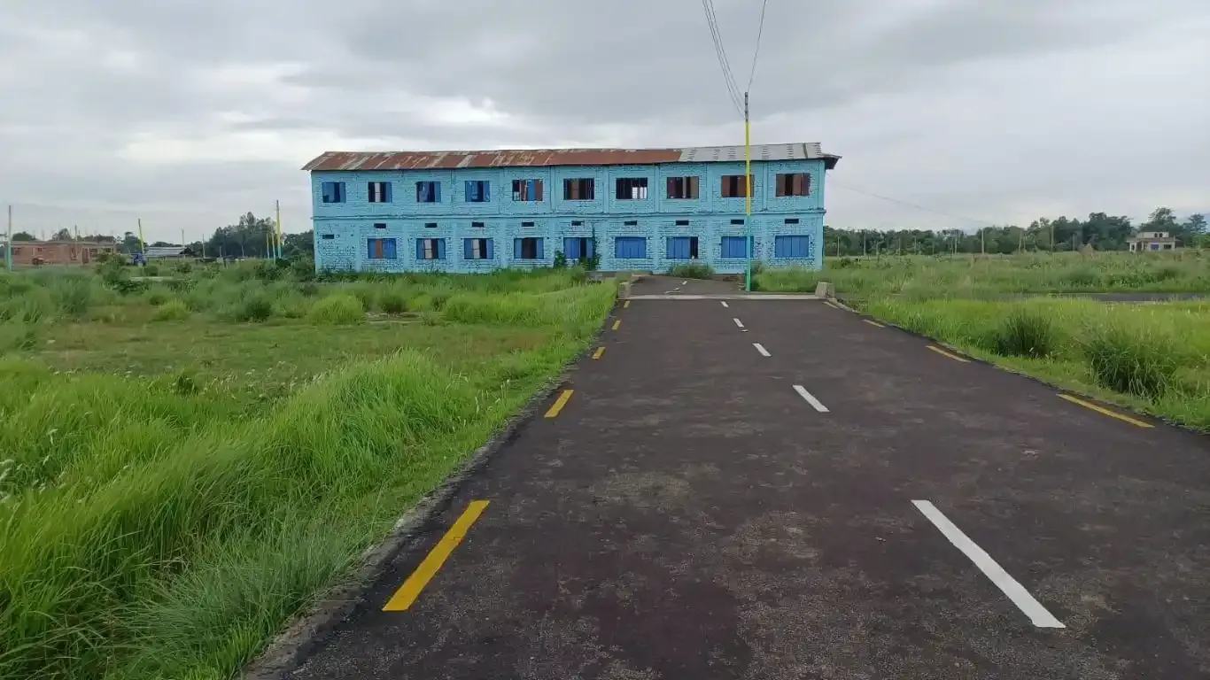 Land for sale Ramdhuni

Kanchhi Chowk plots

Itahari real estate

Buy land near Bhatbhateni Itahari

Koshi Pradesh property investment

Residential land with road access Nepal

Ramdhuni Nagarpalika land

Land for house construction in Nepal

Ghaderi for sale Nepal

Plot on highway in Sunsari

