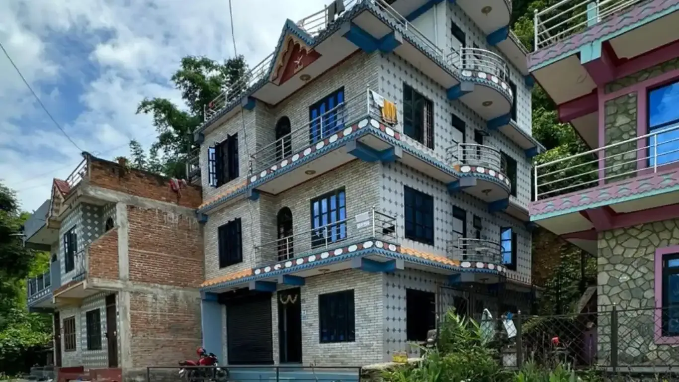 house for sale in Damauli, ready house in Golbubesi, Damauli real estate, 5 aana land Damauli, house with parking Damauli, commercial house for sale, house near Prithvi Highway, house near Damauli Bus Park, Vyas Nagarpalika property, Tanahun house listing